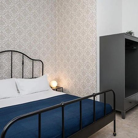 Апартаменты Blue City Paradise - Renovated Apt In Center Милан Экстерьер фото